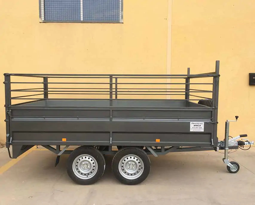Przyczepa 2-osiowa 3000 x 1700 x 500 koła pod spodem – dmc 750 kg